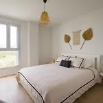 Sofia Navarro Bello, 1 P2 6d דירה *