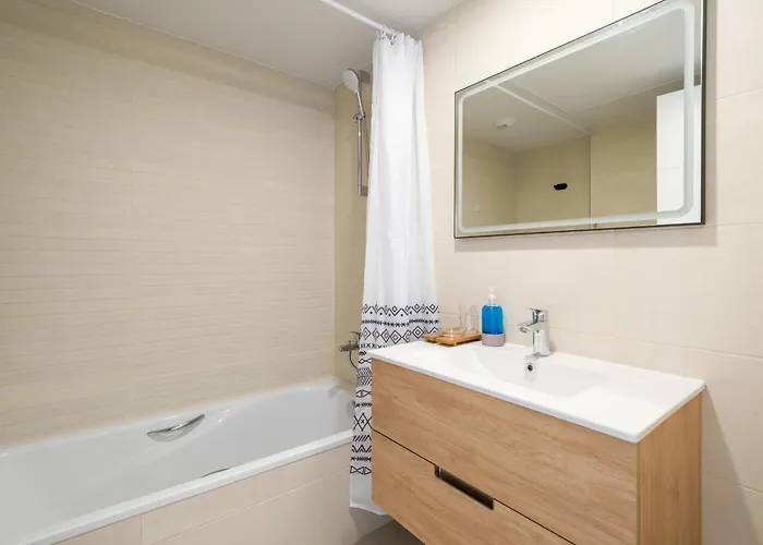 Sofia Navarro Bello, 1 P2 6d *